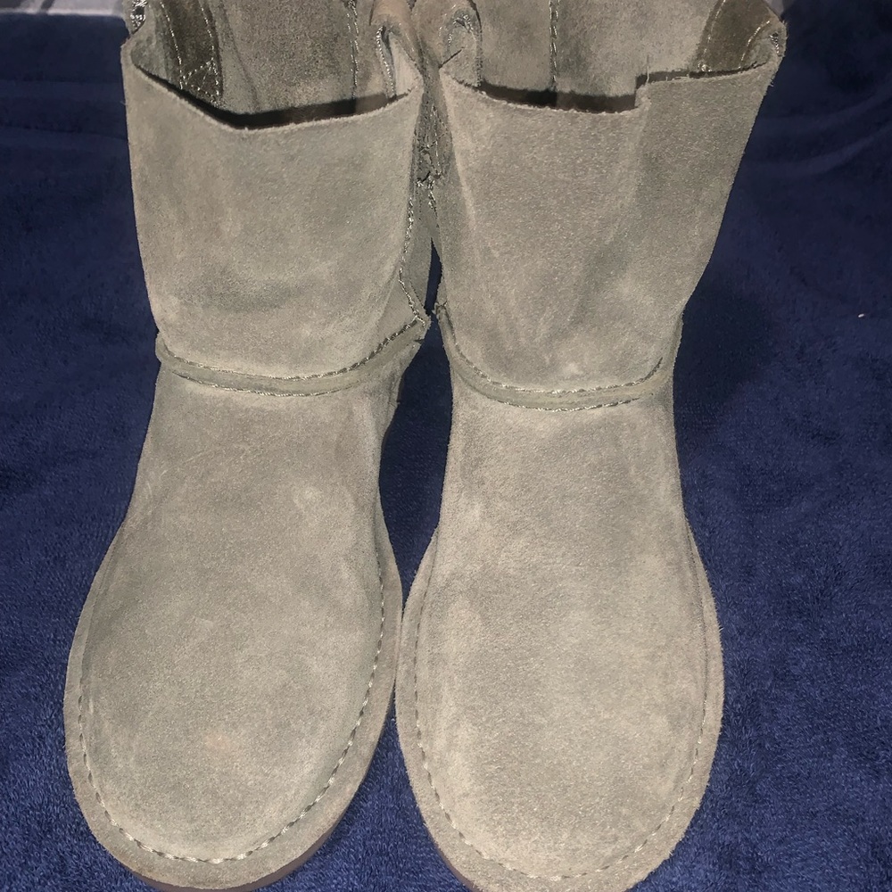 KIDS UGG BOOTS